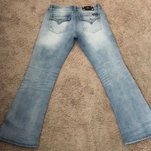 Miss Me light wash jeans sz 30